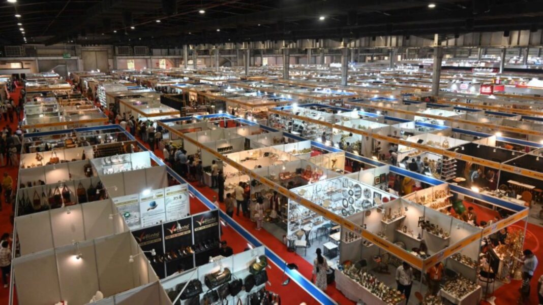 UPITS यूपी इंटरनेशनल ट्रेड शो ग्रेटर नोएडा में, राज्य के स्टॉल और निवेशक, व्यापार मेला 2025