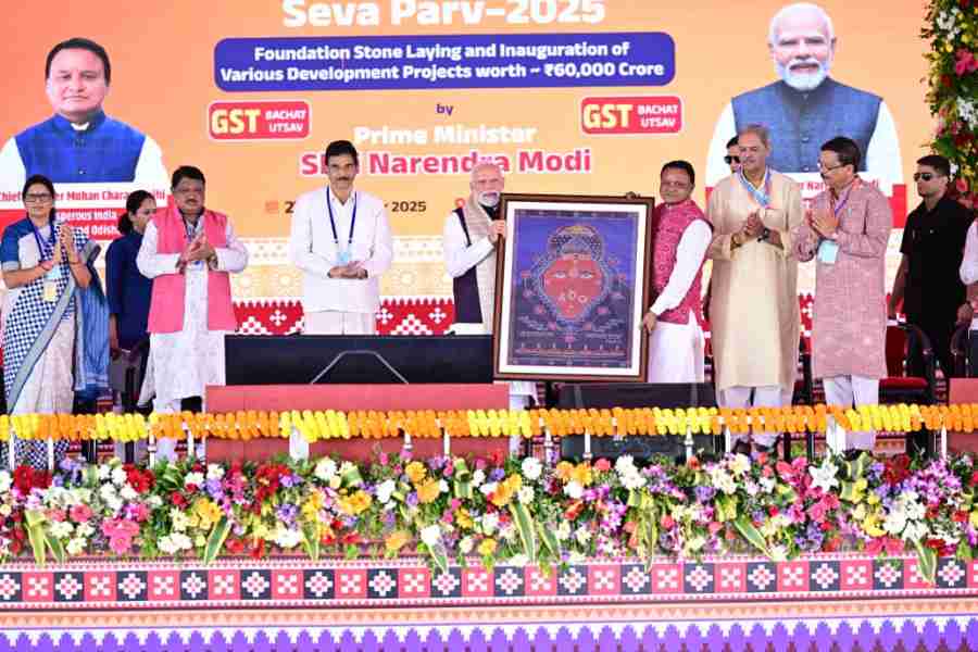 Odisha is moving ahead at the speed of a double engine says PM Modi Odisha is moving ahead at the speed of a double engine says PM Modi