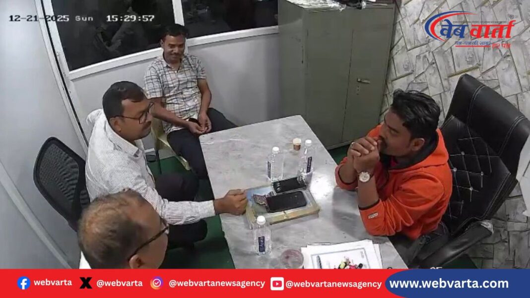 बलरामपुर ग्राम प्रधान मोहम्मद आमिर सनातन धर्म अपमान मामला डॉ धीरू सिंह कार्रवाई मांग