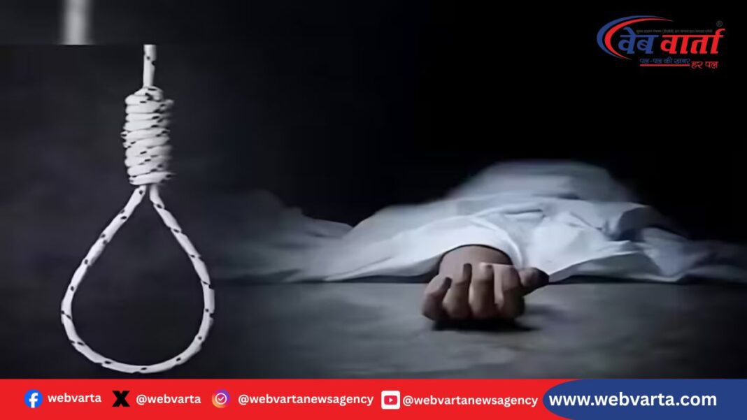 कुशीनगर युवक फांसी हत्या आशंका 2026