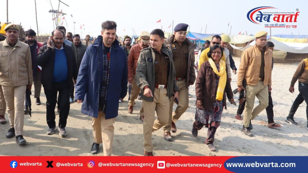 Hardoi Rajghat Mela Inspection DM SP Directions हरदोई राजघाट मेला निरीक्षण जिलाधिकारी एसपी निर्देश