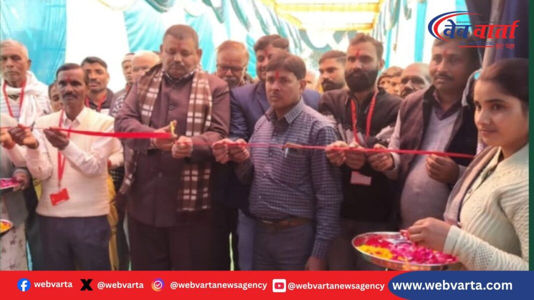 हरदोई शीतकालीन शांति महोत्सव उद्घाटन पूर्ण कुमार गुप्ता डॉ प्रेम रावत