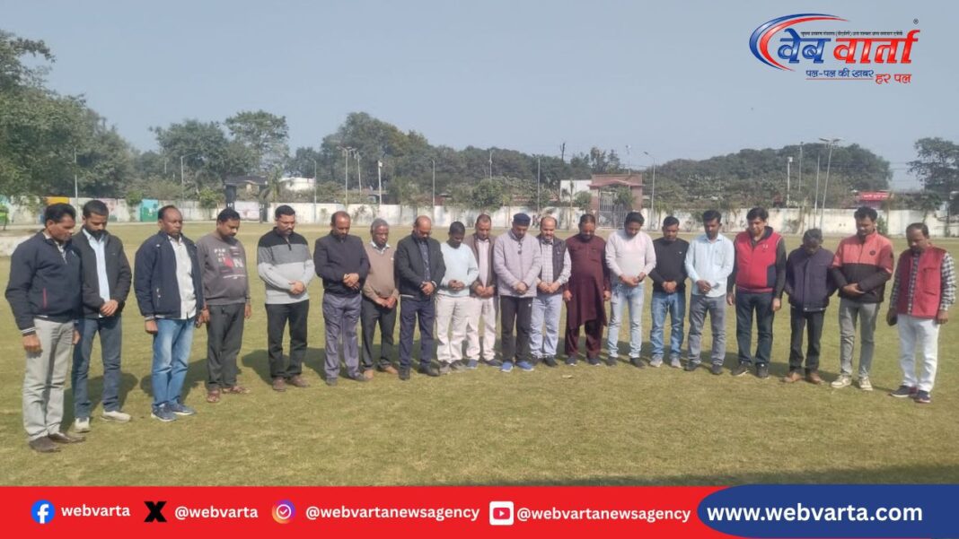 Journalists Tribute Meeting Hardoi हरदोई में दिवंगत पत्रकारों को श्रद्धांजलि देते पत्रकार