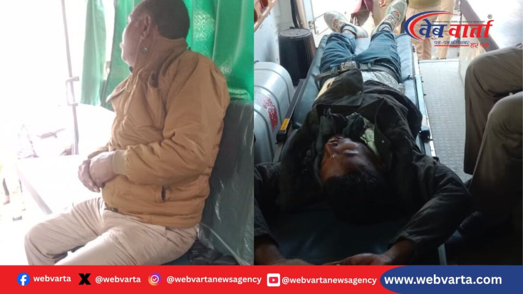 हरदोई में मिनी पिकप ने बाइक को टक्कर मारी पिता पुत्र घायल