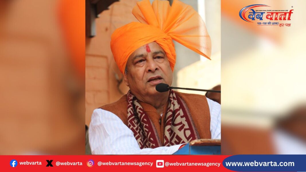 राहुल गांधी पर बयान देते भाजपा प्रदेश अध्यक्ष मोहनलाल बडौली