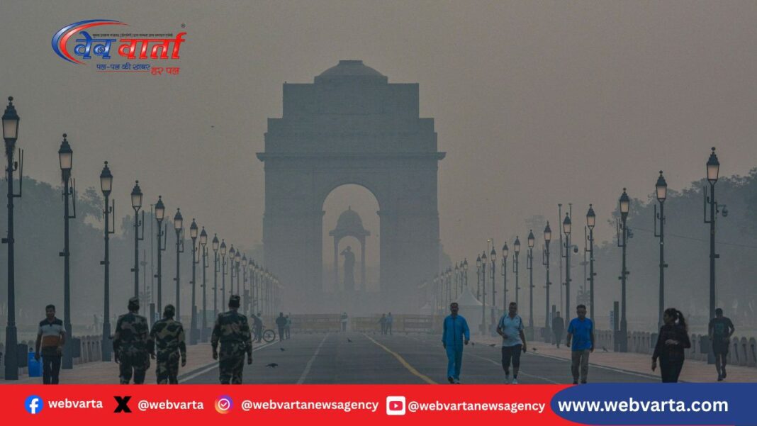 उत्तर भारत में शीतलहर और घने कोहरे का असर