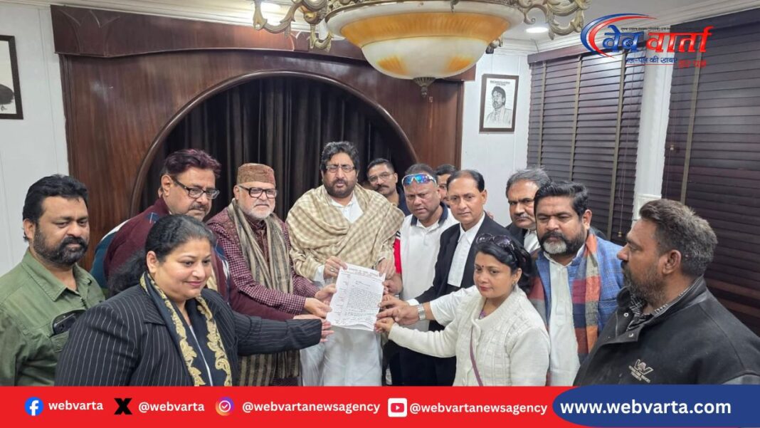 तीन तलाक के मुद्दे पर शिया संगठनों का विरोध, मौलाना यासूब अब्बास