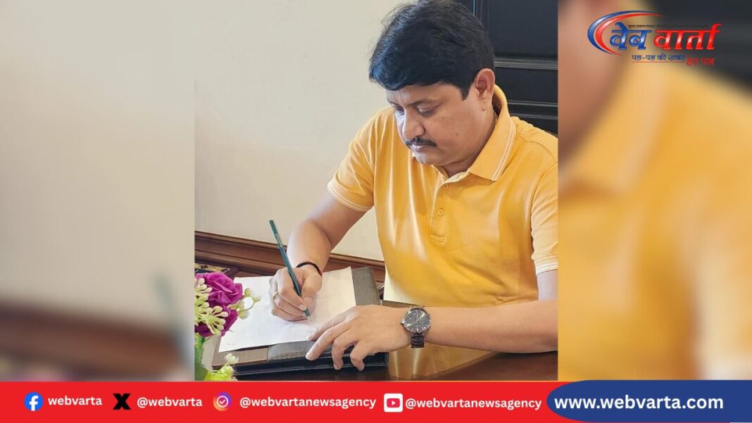 kd-singh-hindi-conference-romania-banda बांदा के साहित्यकार केडी सिंह रोमानिया में क्षेत्रीय हिंदी सम्मेलन में मुख्य वक्ता के रूप में शामिल होंगे