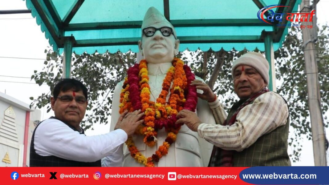 सोनीपत में भाजपा प्रदेशाध्यक्ष मोहनलाल बडौली ने नेताजी सुभाष चंद्र बोस को श्रद्धांजलि दी