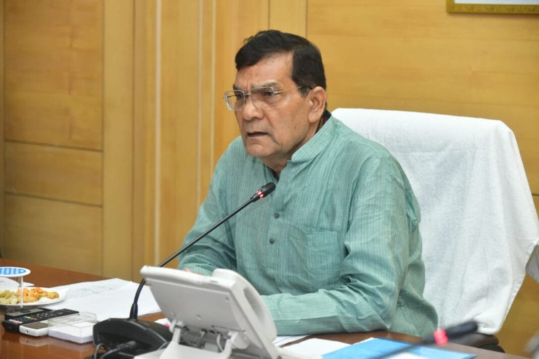 ऊर्जा मंत्री एके शर्मा