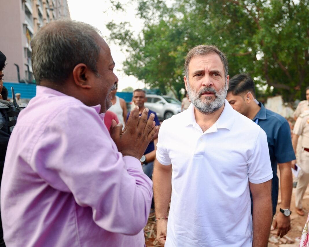 Delhi : लोकसभा में झुग्गी तोड़ने का मुद्दा गूंजा