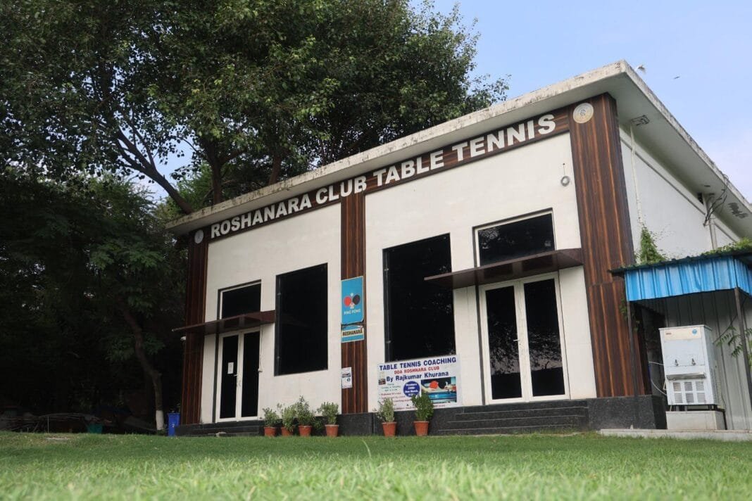 नवीनीकरण के बाद रोशनआरा क्लब की इमारत और उद्घाटन समारोह