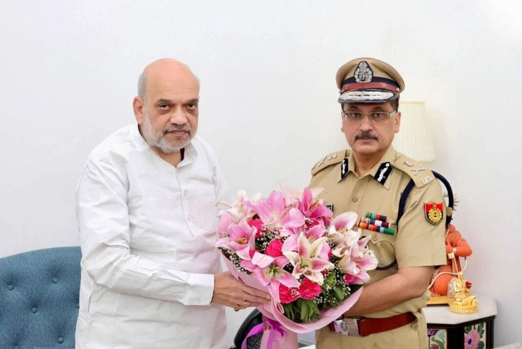 SBK Singh CP Delhi Police with HM Amit Shah एसबीके सिंह को दिल्ली पुलिस कमिश्नर का एडिशनल चार्ज मिला