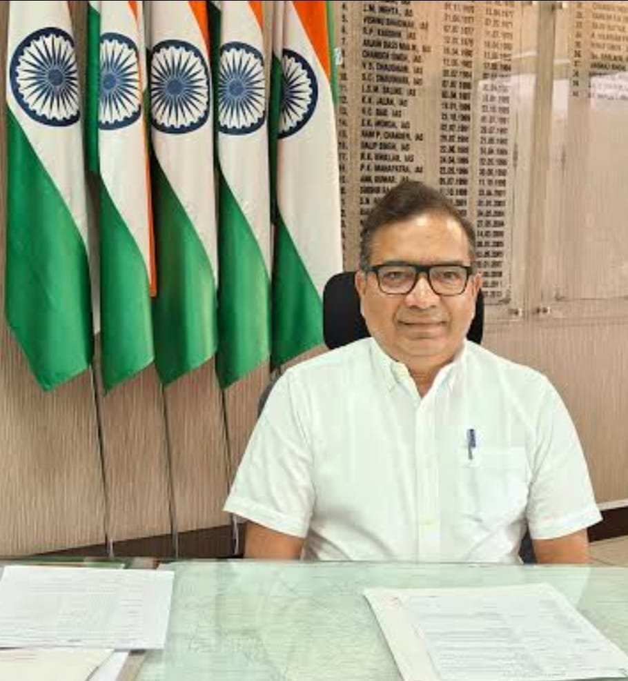 हर घर तिरंगा अभियान तीन चरणों में आयोजित, 15 अगस्त तक चलेगा कार्यक्रम : उपायुक्त सुशील सारवान