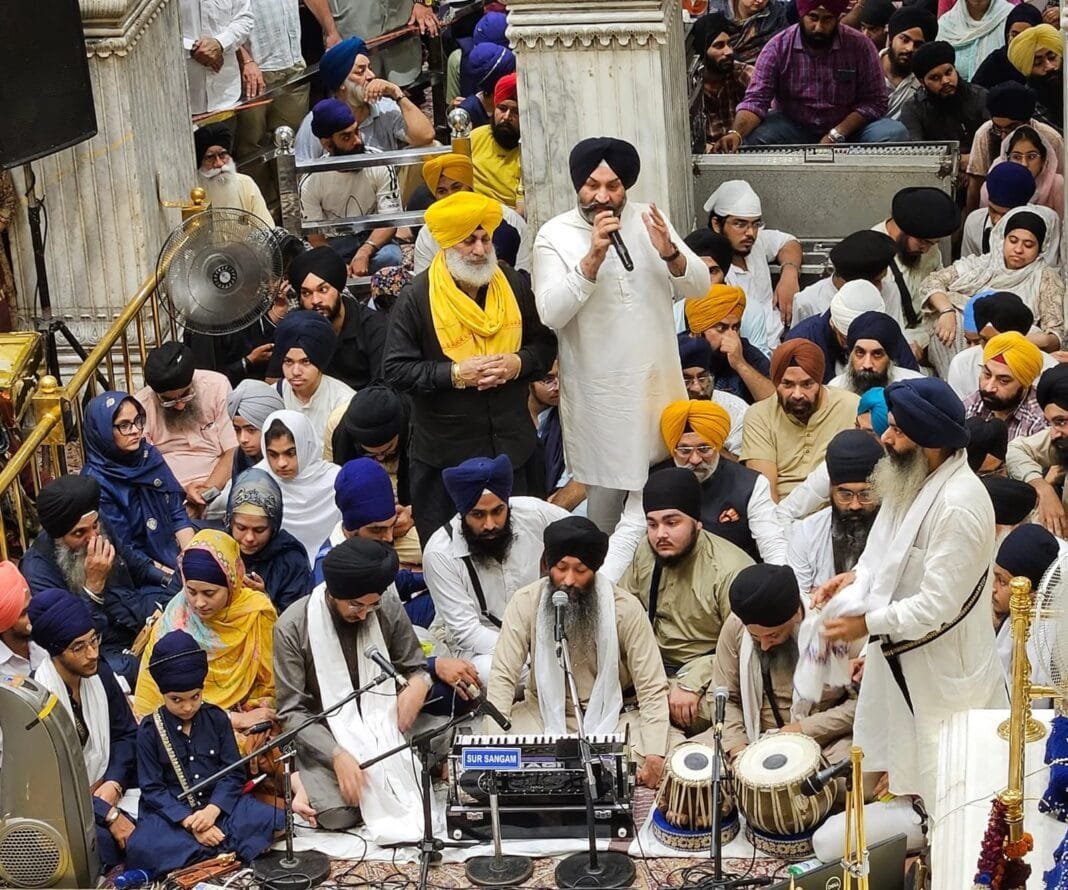 गुरु तेग बहादुर जी की 350वीं शहादत पर गुरुद्वारा सीसगंज साहिब में गुरमत समागम