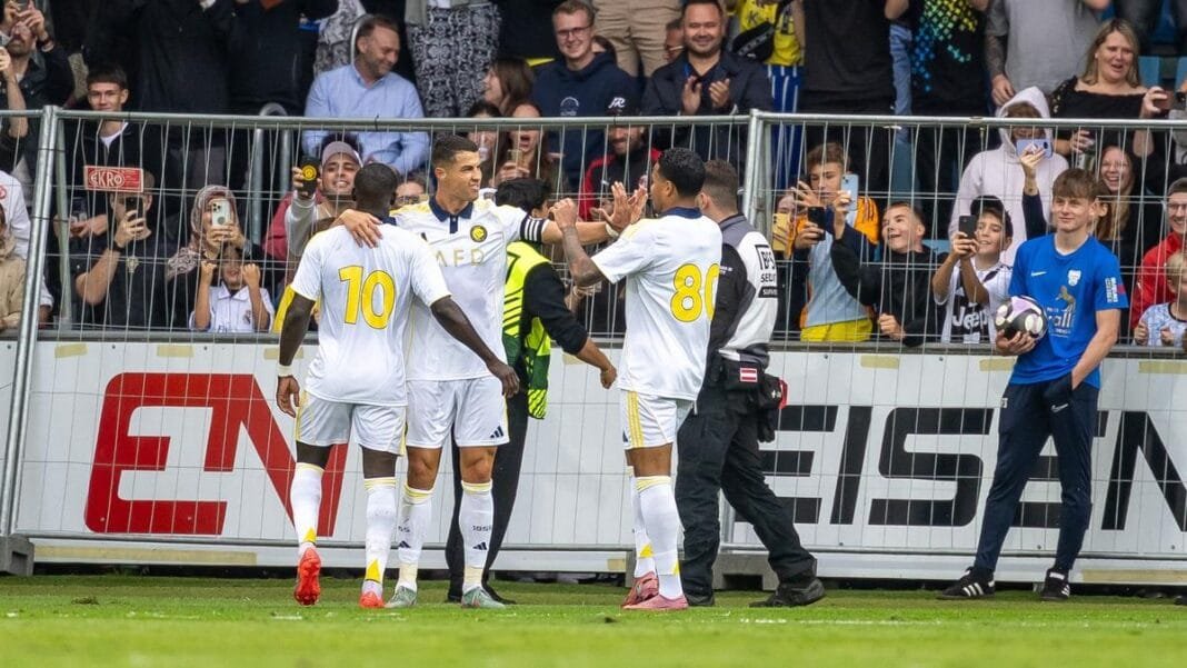 अल नास्र बनाम अलमेरिया प्री-सीजन फ्रेंडली में गोल करने के बाद जश्न मनाते क्रिस्टियानो रोनाल्डो