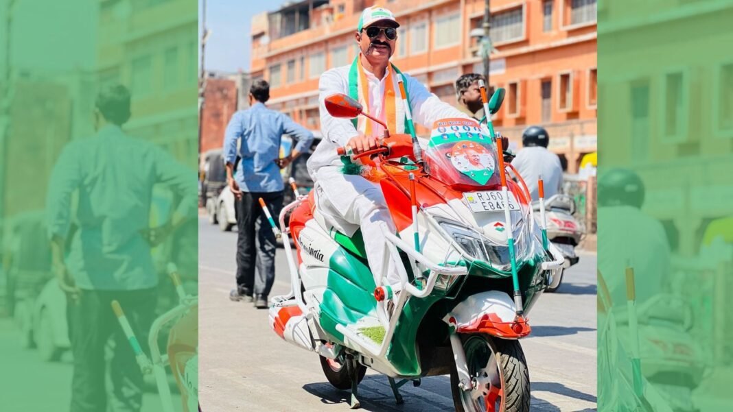 Tiranga Man-2-1 जयपुर का तिरंगा मैन मोहम्मद सईद कुरैशी