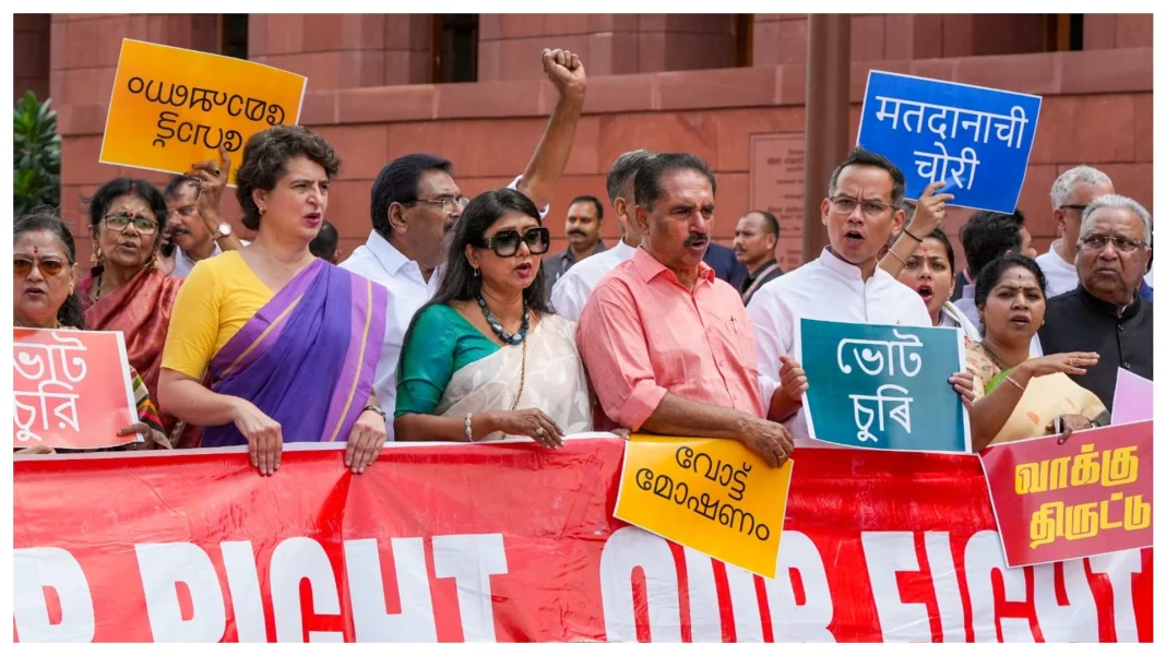 प्रियंका गांधी का चुनाव आयोग पर हमला