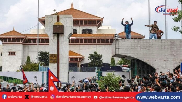 Nepal Parliament Protest Gen Z नेपाल में सोशल मीडिया प्रतिबंध का असर