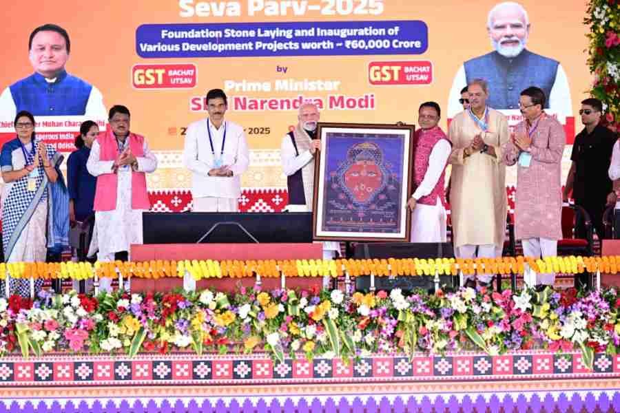 Odisha is moving ahead at the speed of a double engine says PM Modi Odisha is moving ahead at the speed of a double engine says PM Modi