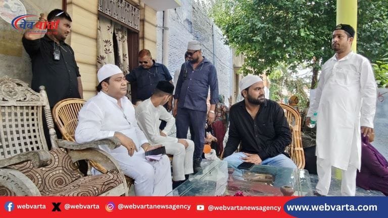 haseeb-khan-bilgram-urs-peace-prayer1 हरदोई के बिलग्राम शरीफ में उर्से वाहिदी ताहिरी 2025 के दौरान हसीब खान