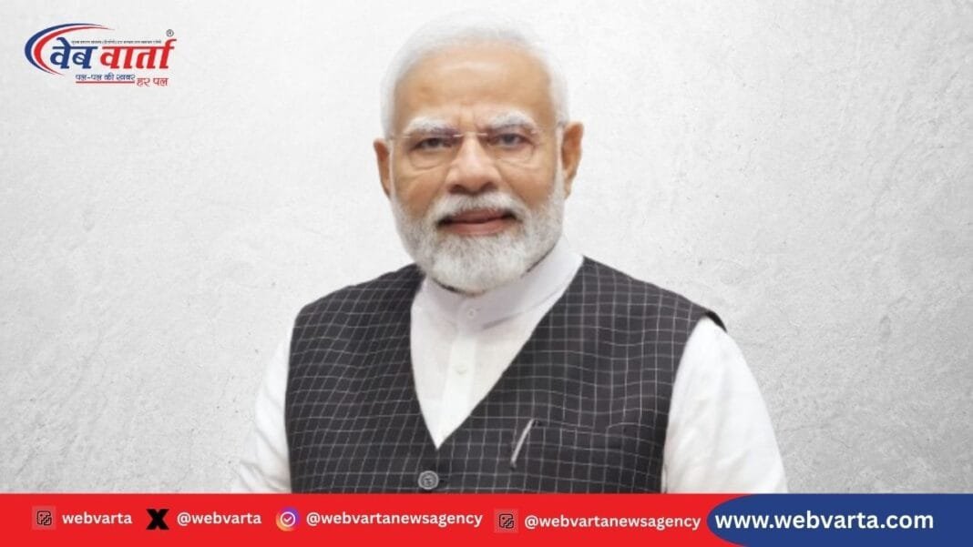 modi-gandhi-jayanti-khadi-vocal-for-local