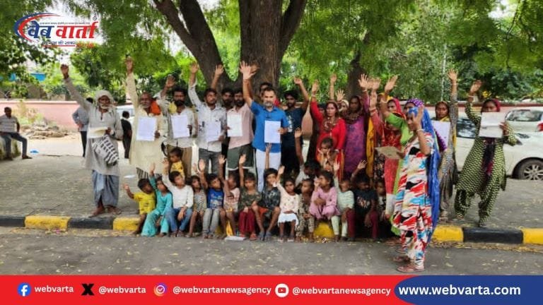 सोनीपत आईटीआई चौक झुग्गी उजाड़ना देवेंद्र गौतम 2025