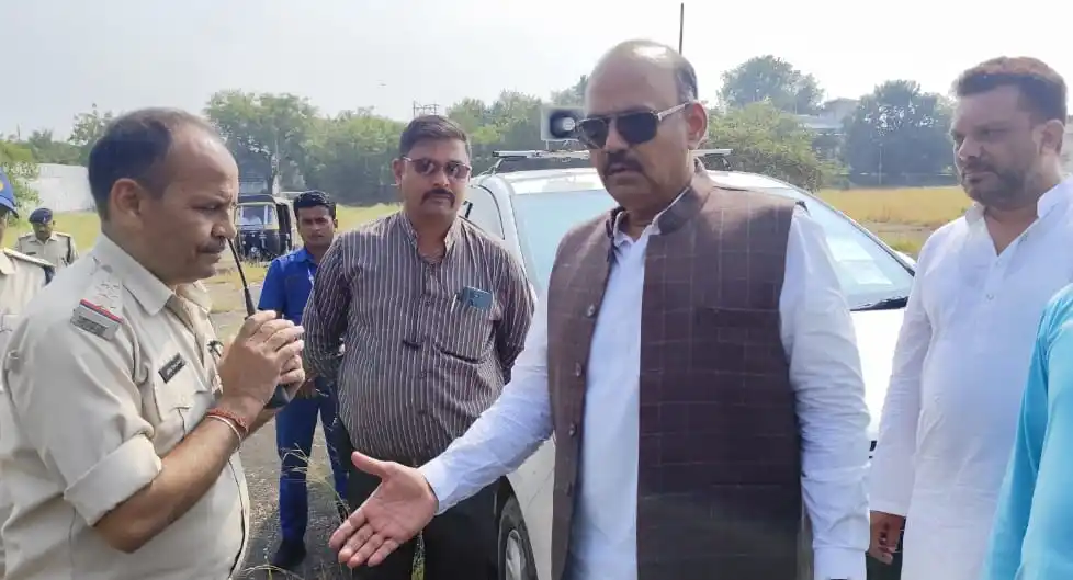 Waqf Board Chairman Dr. Sanwar Patel inspected Bhopal Idgah