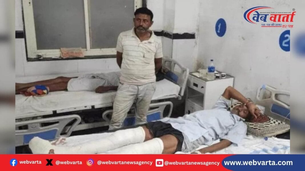 Chhatarpur News: छतरपुर ई-रिक्शा हादसा मंत्री काफिला टक्कर