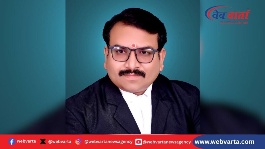 चीन से बैठकों पर सवाल उठाते अर्पित मुदगल