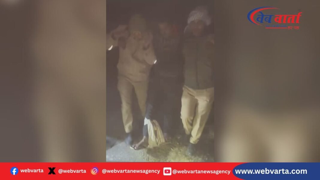 बेनीगंज पुलिस मुठभेड़ में गिरफ्तार इनामी चोर