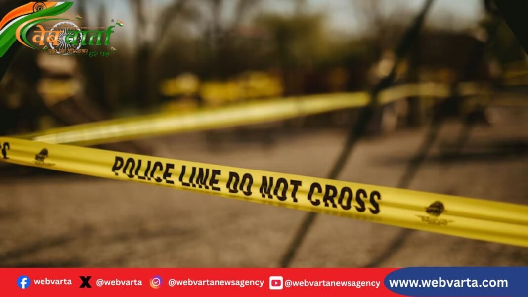 इंदौर में कार के अंदर पुजारी का शव मिलने की घटना