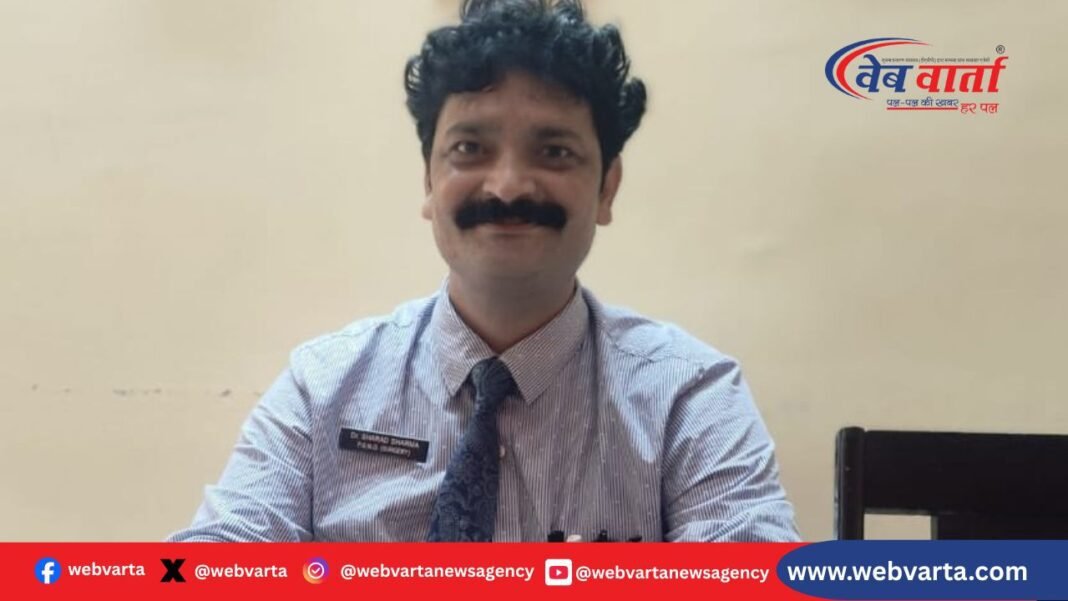 मुरैना जिला चिकित्सालय के डॉ. शरद शर्मा को जॉइनिंग से रोका गया