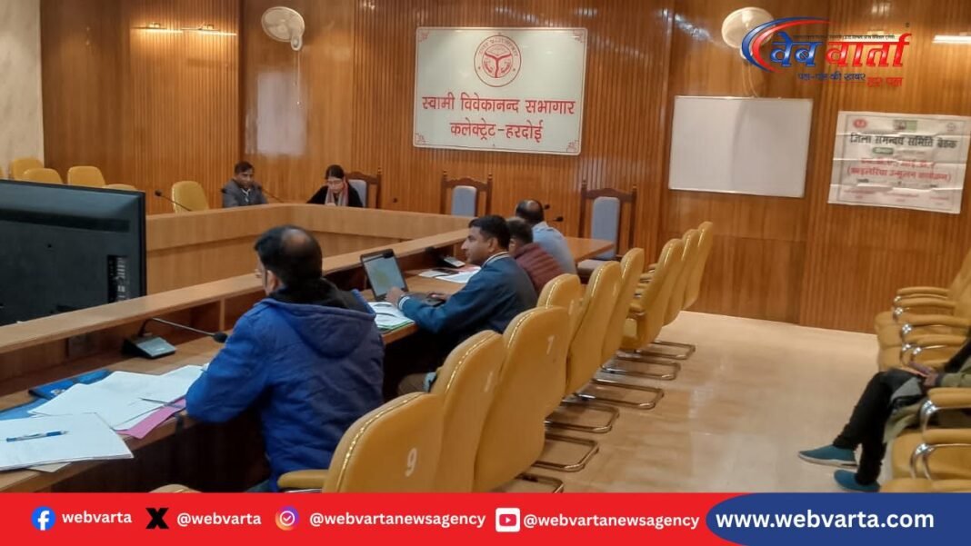 हरदोई में फाइलेरिया उन्मूलन के लिए दवा अभियान