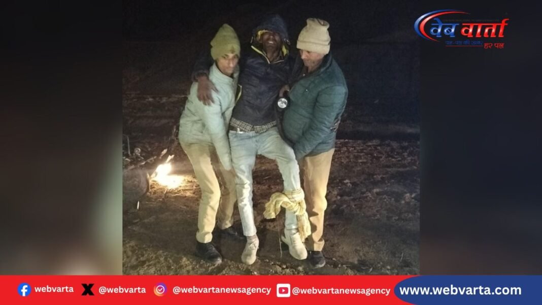 हरदोई में पुलिस मुठभेड़ के दौरान गिरफ्तार पशु तस्कर