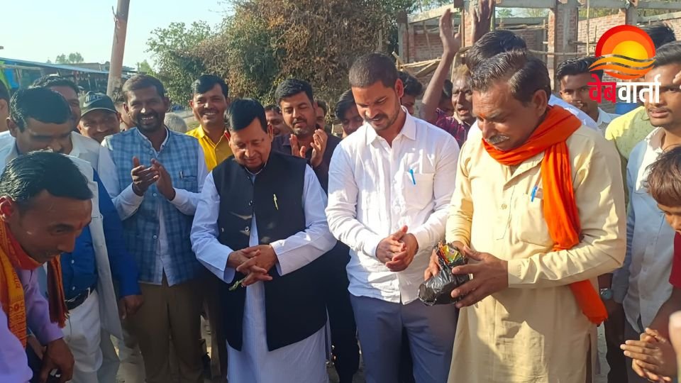 Hathoda Tyona Kala Road Special Repair Bhoomi Pujan हथौड़ा–त्योना कला मार्ग विशेष मरम्मत भूमि पूजन हरदोई रोड डेवलपमेंट