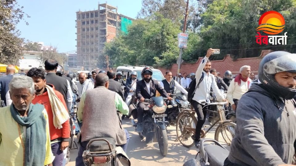 जौनपुर दीवानी न्यायालय में बम धमकी के बाद सुरक्षा जांच