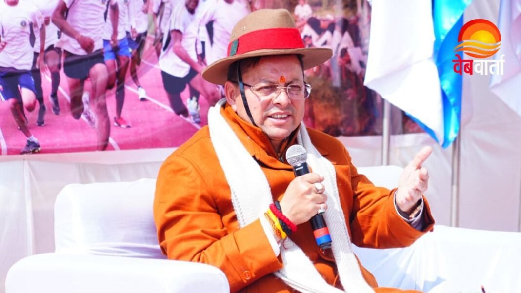 भराड़ीसैंण में अग्निवीर कैडेट्स के साथ संवाद करते मुख्यमंत्री पुष्कर सिंह धामी।