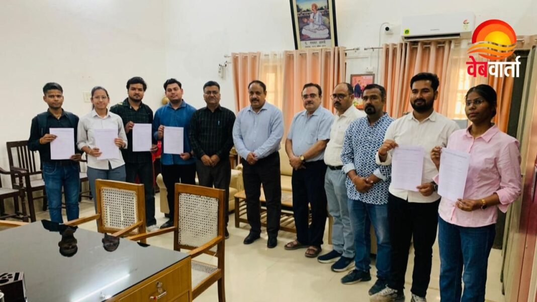 Agra College Campus Placement एफईटी आगरा कॉलेज छात्र चयन