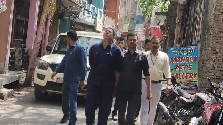 Farrukhabad Blast: पूर्व विधायक के दोनों बेटों सहित छह पर प्राथमिकी, सात गंभीर धाराओं में पुलिस का शिकंजा