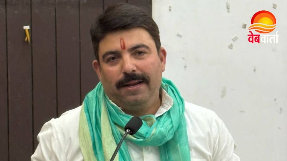 HPV Vaccination Program Deoria Medical College Shalabh Mani Tripathi एचपीवी वैक्सीन देवरिया अभियान मेडिकल कॉलेज कार्यक्रम