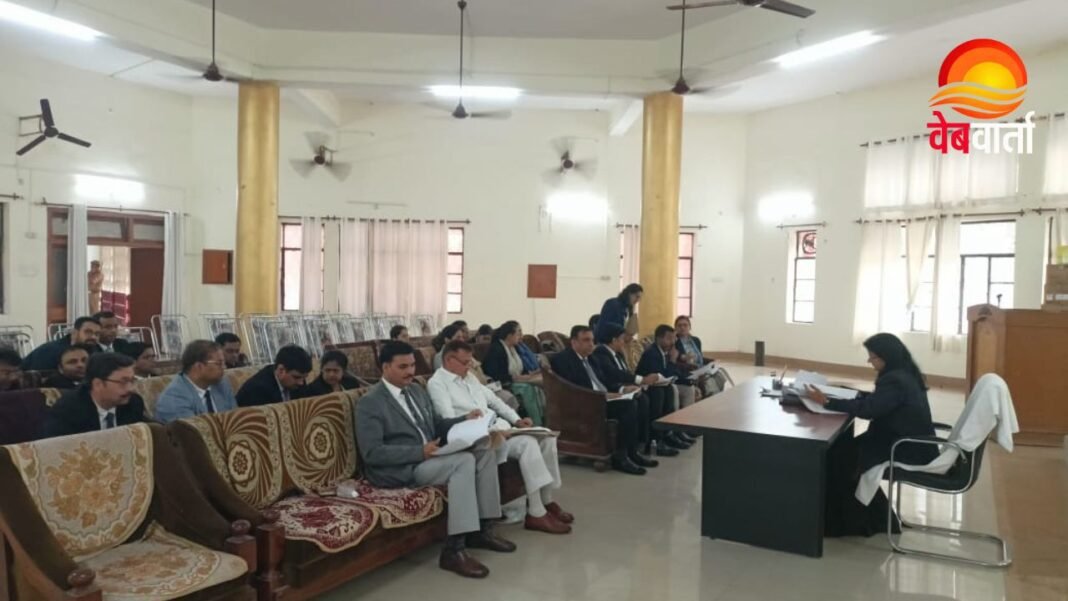 Hardoi National Lok Adalat Meeting Hardoi National Lok Adalat न्यायिक बैठक