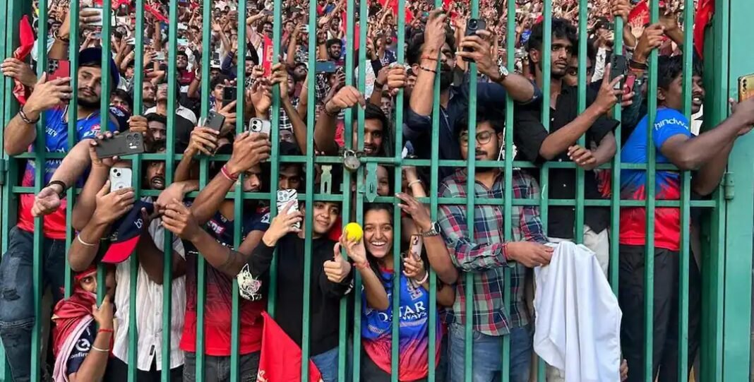 IPL से पहले Free Pass का घोटाला बेनकाब, मुंबई से IPL से पहले Free Pass का घोटाला बेनकाब, मुंबई से गिरफ्तार पूर्व क्रिकेटर; जानिए पूरा मामला