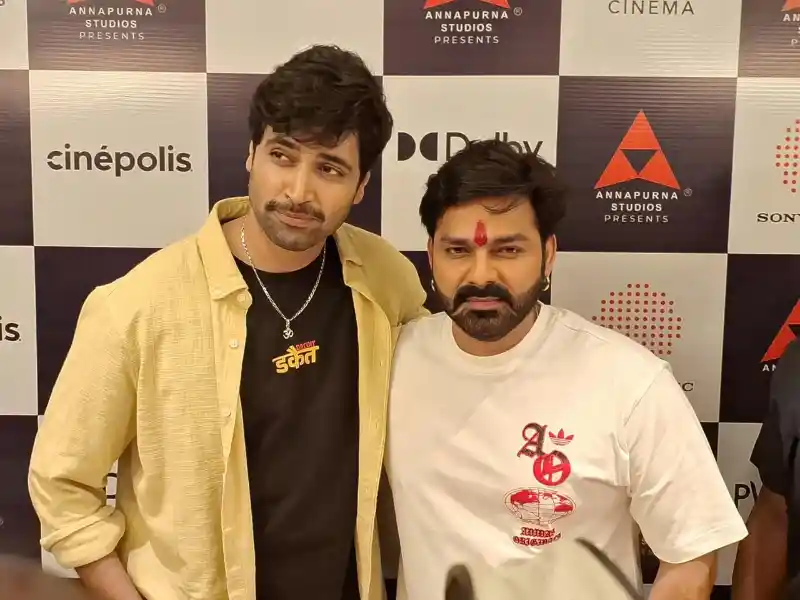 Pawan Singh Touchbody song