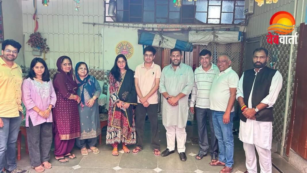 Sonipat UPSC Success वैभव भारद्वाज ने यूपीएससी में 344वीं रैंक हासिल की