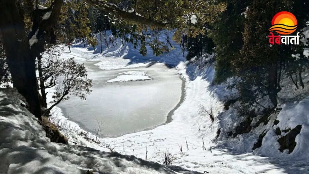 Uttarakhand Weather Update पहाड़ों में बर्फबारी मौसम