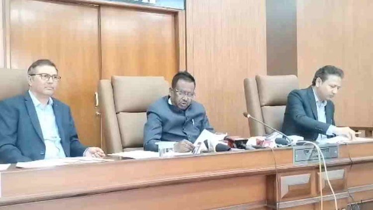 Uttarakhand: प्रदेशवासियों के लिए राहत की खबर, इस बार महंगी Uttarakhand: प्रदेशवासियों के लिए राहत की खबर, इस बार महंगी नहीं होगी बिजली, कुछ उपभोक्ता श्रेणी में हुआ बदलाव