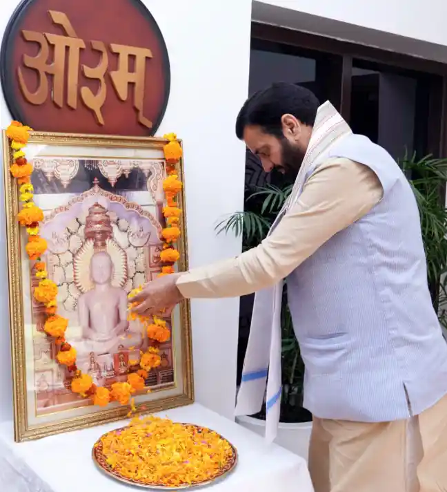 nayab-singh-saini-mahavir-jayanti-tribute