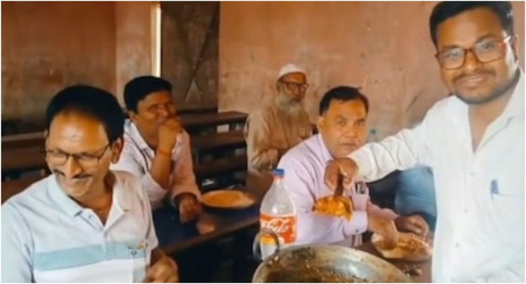 Bihar: मोतिहारी में शिक्षा व्यवस्था तार-तार, स्कूल परिसर में शिक्षकों का चिकन भोज, वायरल हुआ पार्टी का वीडियो