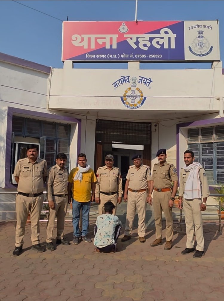 MP: शंका के चलते पत्नी की हत्या करके यहां छुपा था आरोपी, 24 घंटे के अंदर हुआ गिरफ्तार; खून से सना औजार बरामद